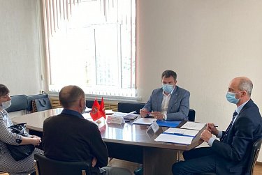 Олег Лактионов посетил Александровский район